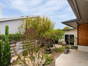 1011 Neptune Ave, Encinitas CA 92024
