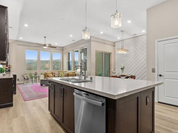 16750 Coyote Bush Dr 107, San Diego CA 92127