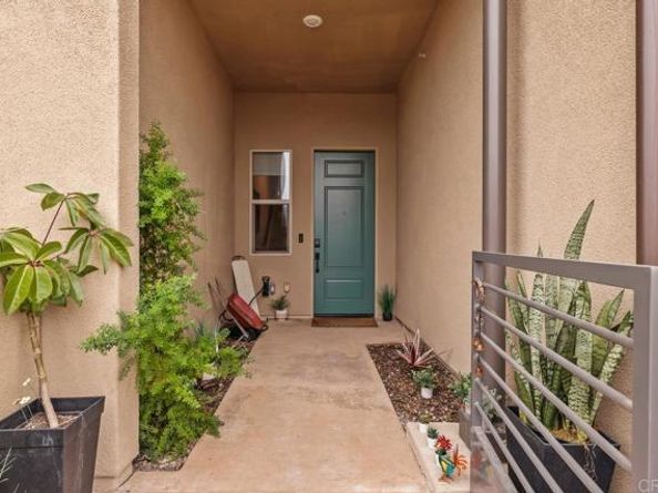 16750 Coyote Bush Dr 107, San Diego CA 92127