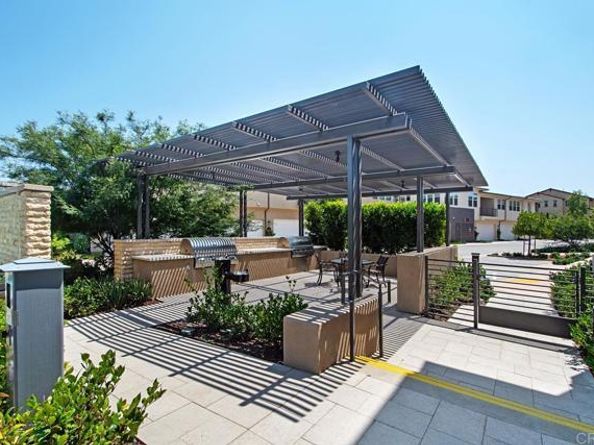 16750 Coyote Bush Dr 107, San Diego CA 92127