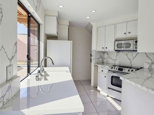 3252 Via Marin 9, La Jolla (san Diego) CA 92037