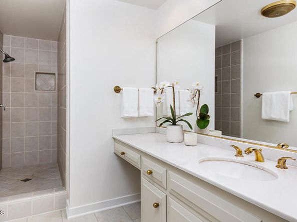 13017 Barto Drive, Granada Hills (los Angeles) CA 91344