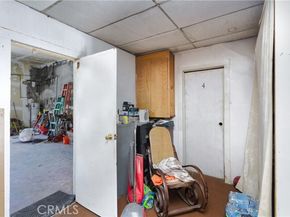 1323 W Jefferson Boulevard, Los Angeles CA 90007