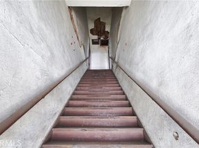 1323 W Jefferson Boulevard, Los Angeles CA 90007