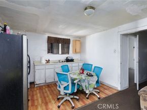 1323 W Jefferson Boulevard, Los Angeles CA 90007