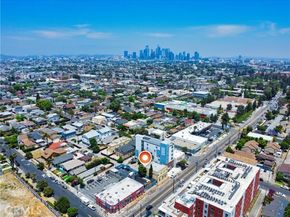 1323 W Jefferson Boulevard, Los Angeles CA 90007