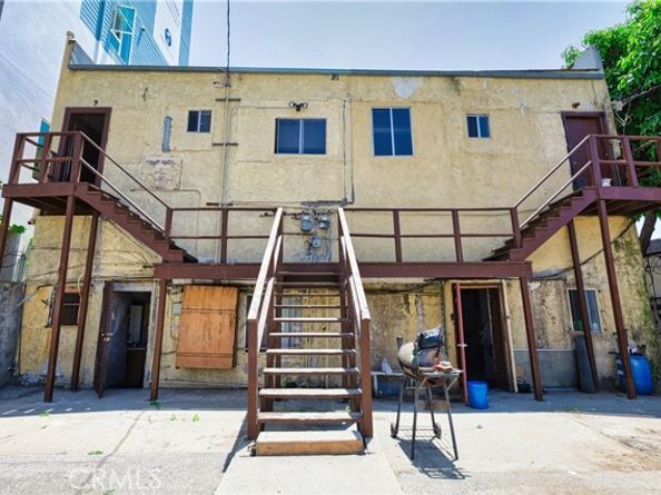 1323 W Jefferson Boulevard, Los Angeles CA 90007