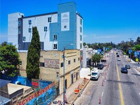 1323 W Jefferson Boulevard, Los Angeles CA 90007
