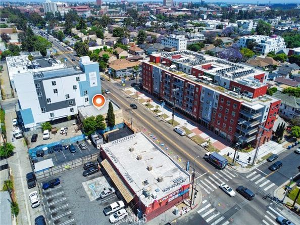 1323 W Jefferson Boulevard, Los Angeles CA 90007