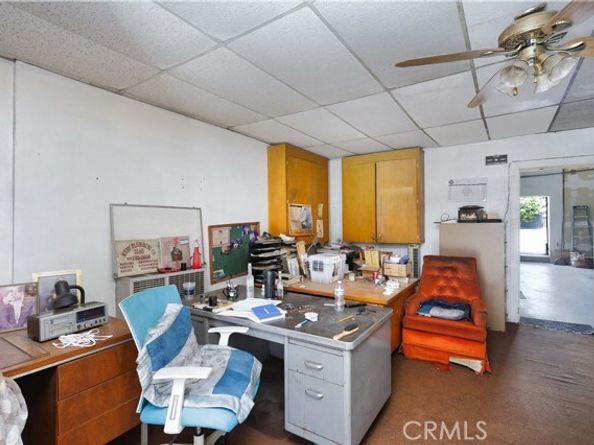 1323 W Jefferson Boulevard, Los Angeles CA 90007