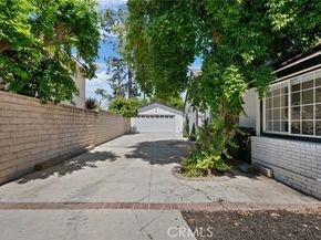 17441 Rayen Street, Northridge (los Angeles) CA 91325