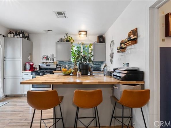 8036 Hazeltine Avenue, Panorama City (los Angeles) CA 91402