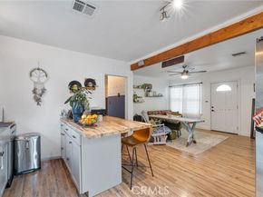 8036 Hazeltine Avenue, Panorama City (los Angeles) CA 91402