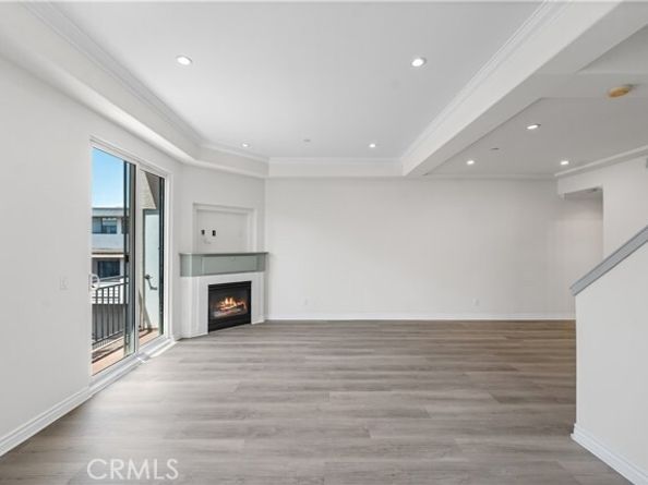 10235 Independence Avenue 10, Chatsworth (los Angeles) CA 91311