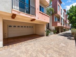 10235 Independence Avenue 10, Chatsworth (los Angeles) CA 91311
