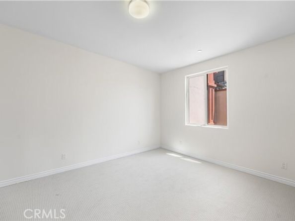 10235 Independence Avenue 10, Chatsworth (los Angeles) CA 91311