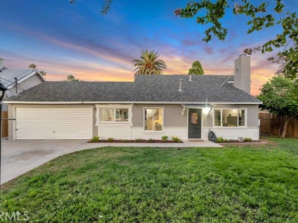 8018 Oakdale Avenue, Winnetka (los Angeles) CA 91306