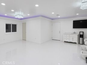 6138 Vineland Avenue, North Hollywood (los Angeles) CA 91606