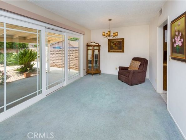 15354 Runnymede Street, Van Nuys (los Angeles) CA 91406