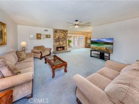 15354 Runnymede Street, Van Nuys (los Angeles) CA 91406