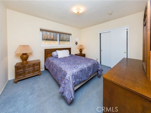 15354 Runnymede Street, Van Nuys (los Angeles) CA 91406