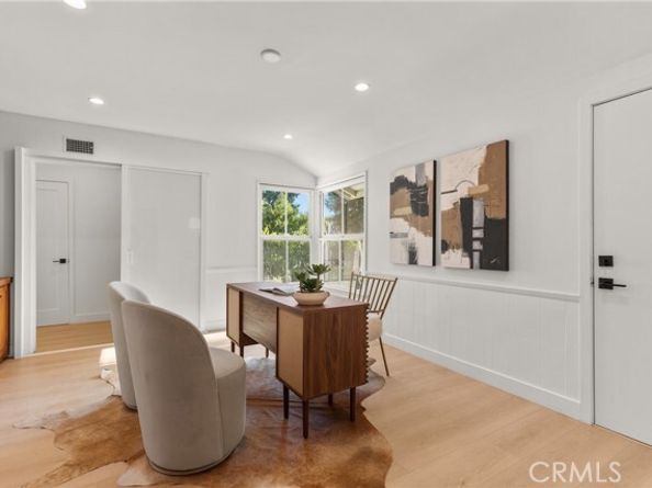 7018 Aldea Avenue, Los Angeles CA 91406