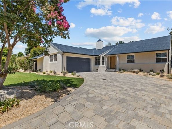 7018 Aldea Avenue, Los Angeles CA 91406