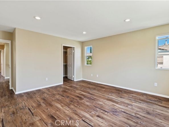 9427 Lemona Avenue 23, North Hills (los Angeles) CA 91343