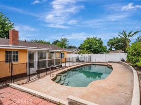 20129 Halsted Street, Chatsworth (los Angeles) CA 91311