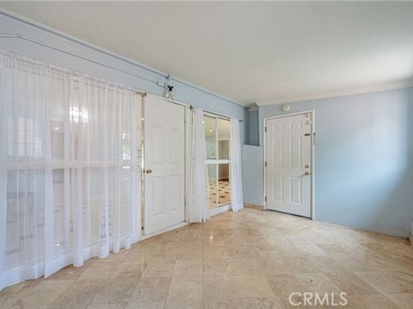 20129 Halsted Street, Chatsworth (los Angeles) CA 91311