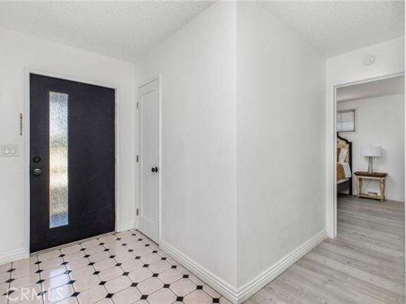 7800 Fairchild Avenue, Winnetka (los Angeles) CA 91306