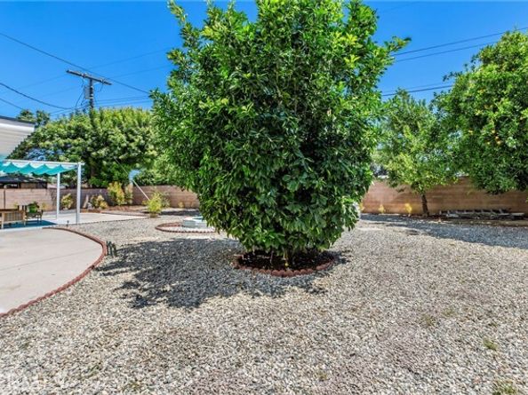 7800 Fairchild Avenue, Winnetka (los Angeles) CA 91306