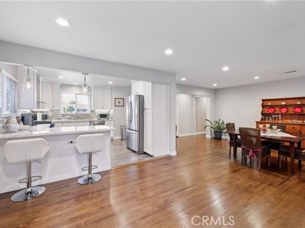 17232 Elkwood Street, Los Angeles CA 91406