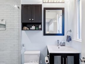 17232 Elkwood Street, Los Angeles CA 91406