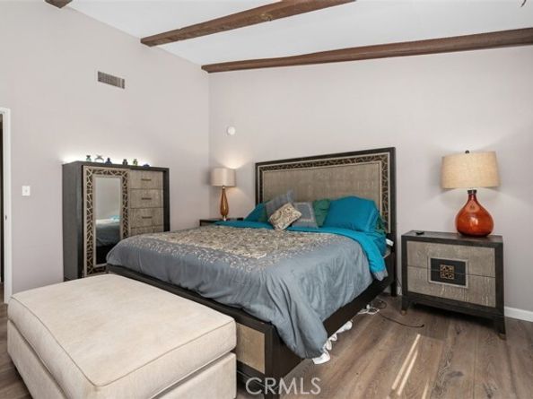 7320 Lennox F7, Van Nuys (los Angeles) CA 91405