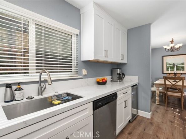 7320 Lennox F7, Van Nuys (los Angeles) CA 91405