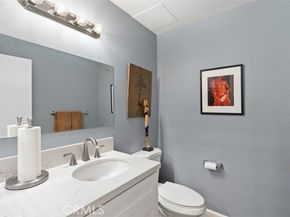 7320 Lennox F7, Van Nuys (los Angeles) CA 91405