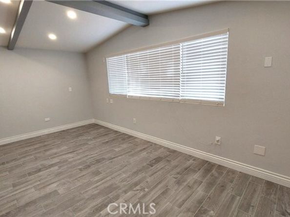 8649 Cantaloupe Avenue, Panorama City (los Angeles) CA 91402