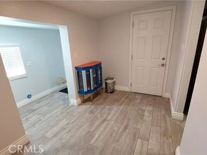 8649 Cantaloupe Avenue, Panorama City (los Angeles) CA 91402