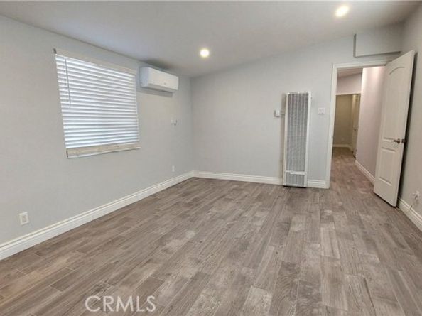 8649 Cantaloupe Avenue, Panorama City (los Angeles) CA 91402