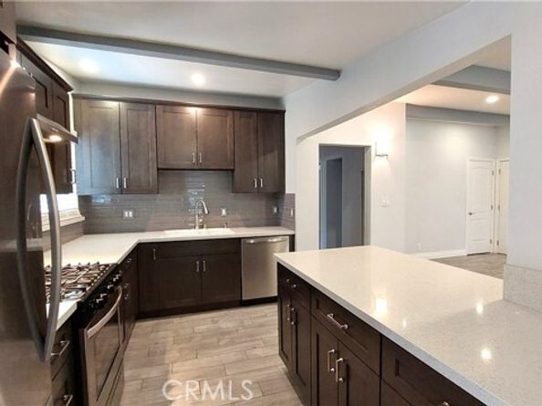 8649 Cantaloupe Avenue, Panorama City (los Angeles) CA 91402