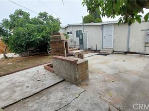 8649 Cantaloupe Avenue, Panorama City (los Angeles) CA 91402