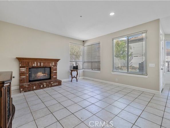7465 Doheny, Fontana CA 92336