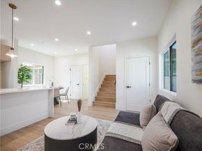 7107 Cozycroft, Winnetka (los Angeles) CA 91306