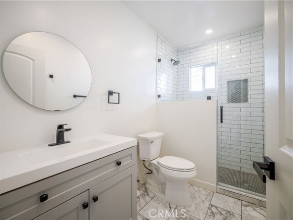 7107 Cozycroft, Winnetka (los Angeles) CA 91306