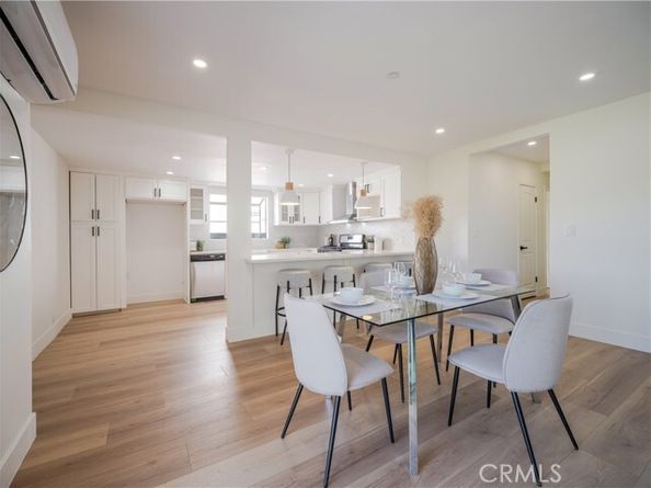 7107 Cozycroft, Winnetka (los Angeles) CA 91306