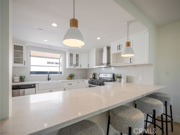 7107 Cozycroft, Winnetka (los Angeles) CA 91306
