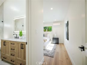 7107 Cozycroft, Winnetka (los Angeles) CA 91306