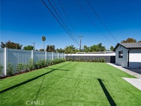 7107 Cozycroft, Winnetka (los Angeles) CA 91306