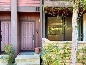 21930 Marylee 98, Woodland Hills (los Angeles) CA 91367